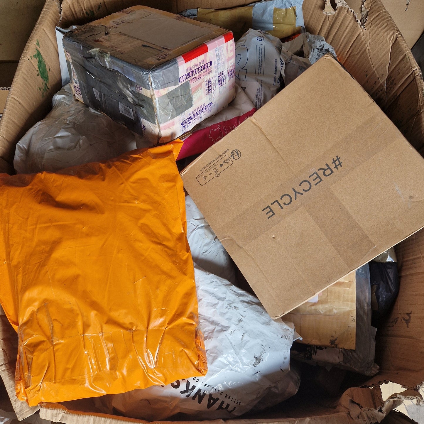 20 kg de paquetes perdidos